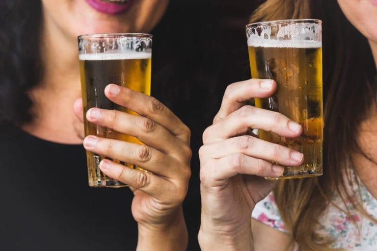 Pourquoi cette bière blonde est la favorite des connaisseurs cette saison