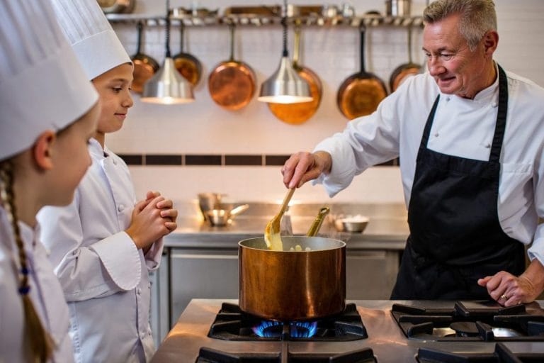 Comment apprendre la cuisine de manière professionnelle ?