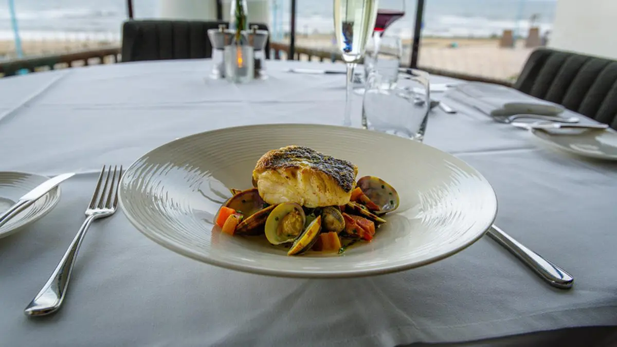 Comment choisir un restaurant de poissons à Carqueiranne ?